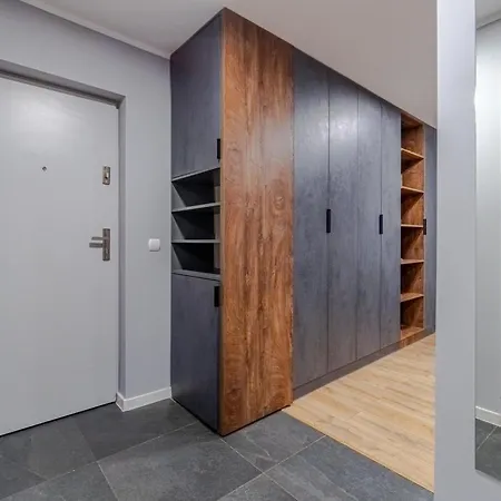 Apartmán Centrum, Faktura Vat, Pw Invest Lubliniec