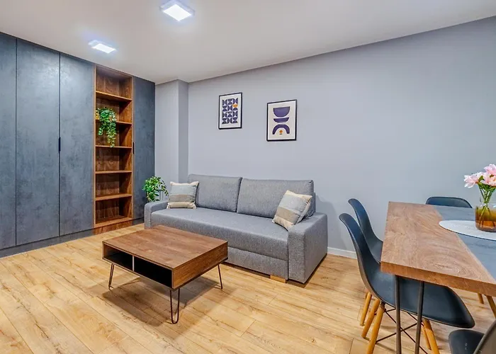 Centrum, Pw Invest 루블리니에크